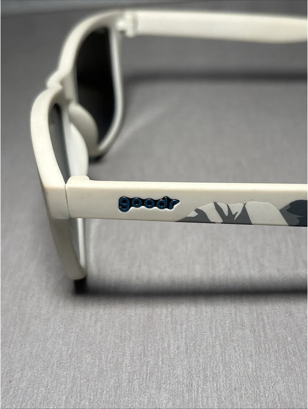 Goodr Rocky Mountain National Park Polarized Sunglasses White READ